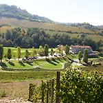 Reva Bauernhof Monforte dʼAlba