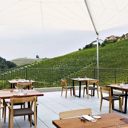 Reva ファームステイ モンフォルテ・ダルバ